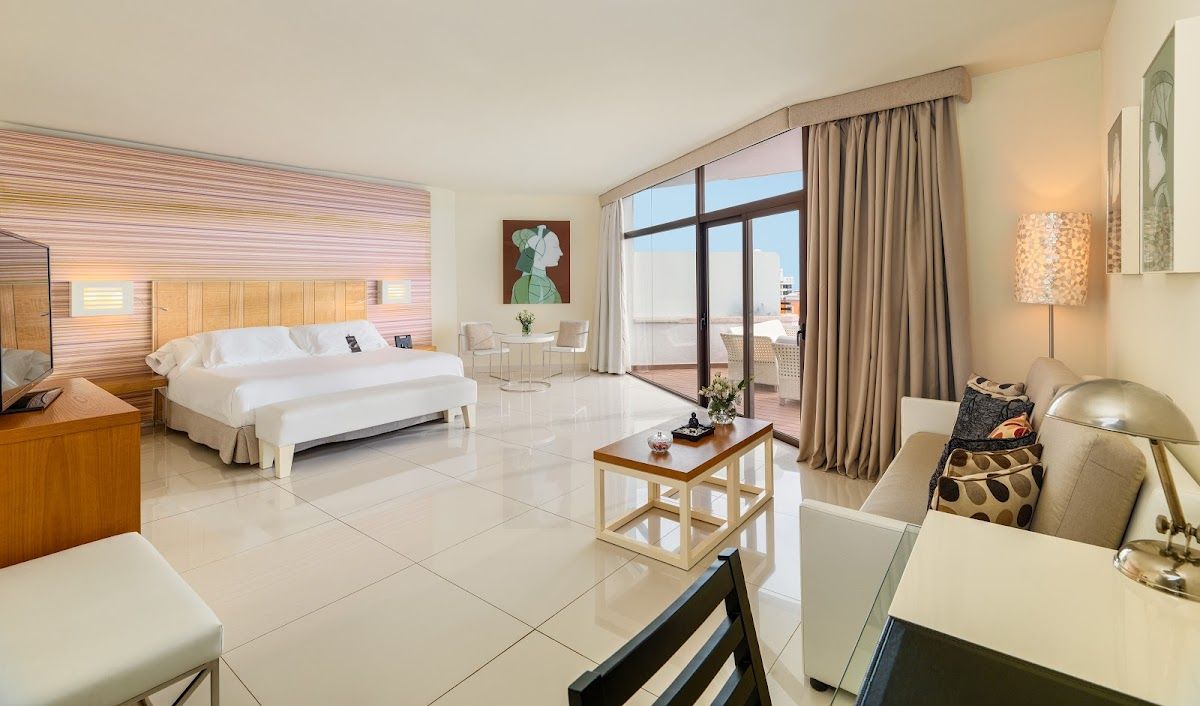 H10 Conquistador Hotel photo 2