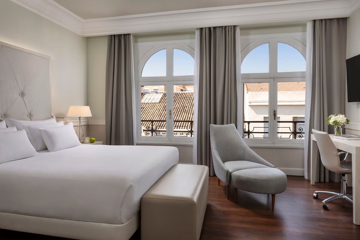 NH Collection Gran Hotel de Zaragoza photo 2