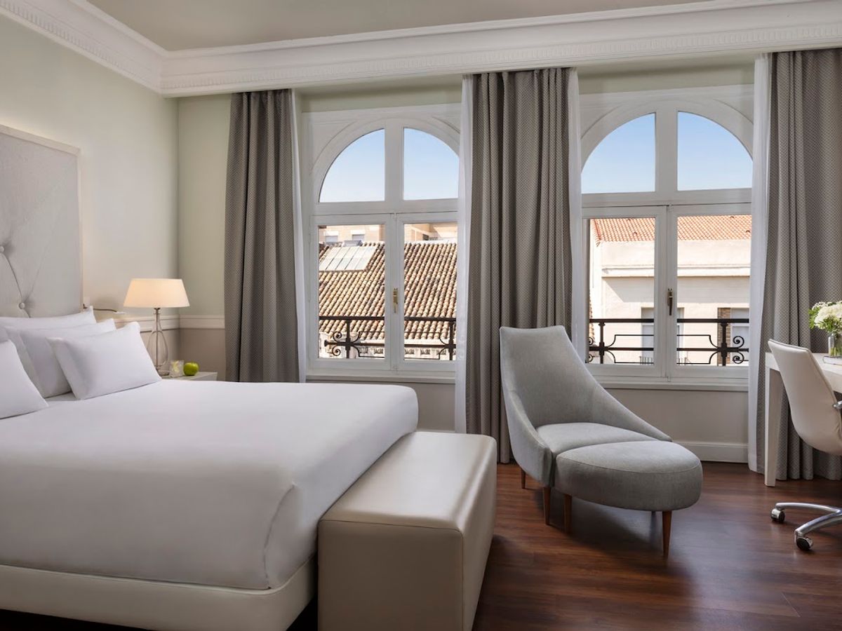 NH Collection Gran Hotel de Zaragoza photo 2