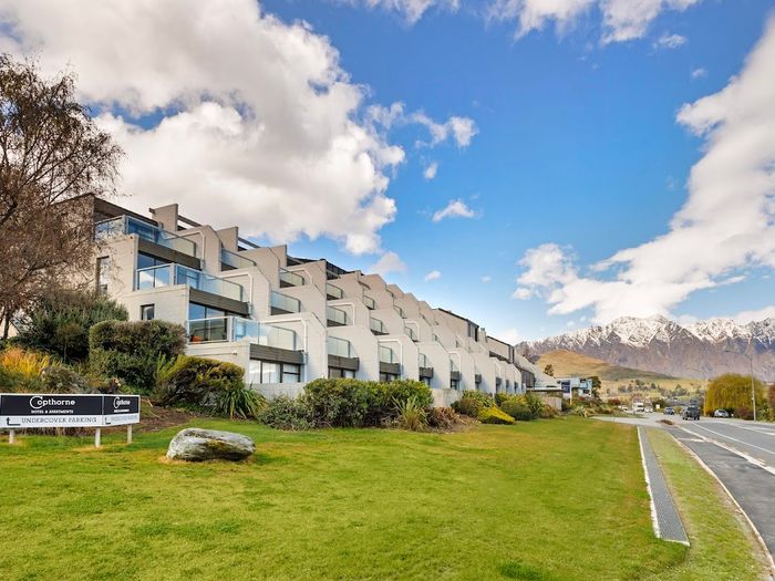 Copthorne Hotel & Apartments Queenstown Lakeview