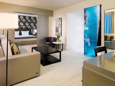 Get Up to 25% Off Your Stay
