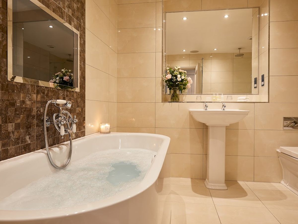 Macdonald Hotels & Resorts Compleat Angler photo 3