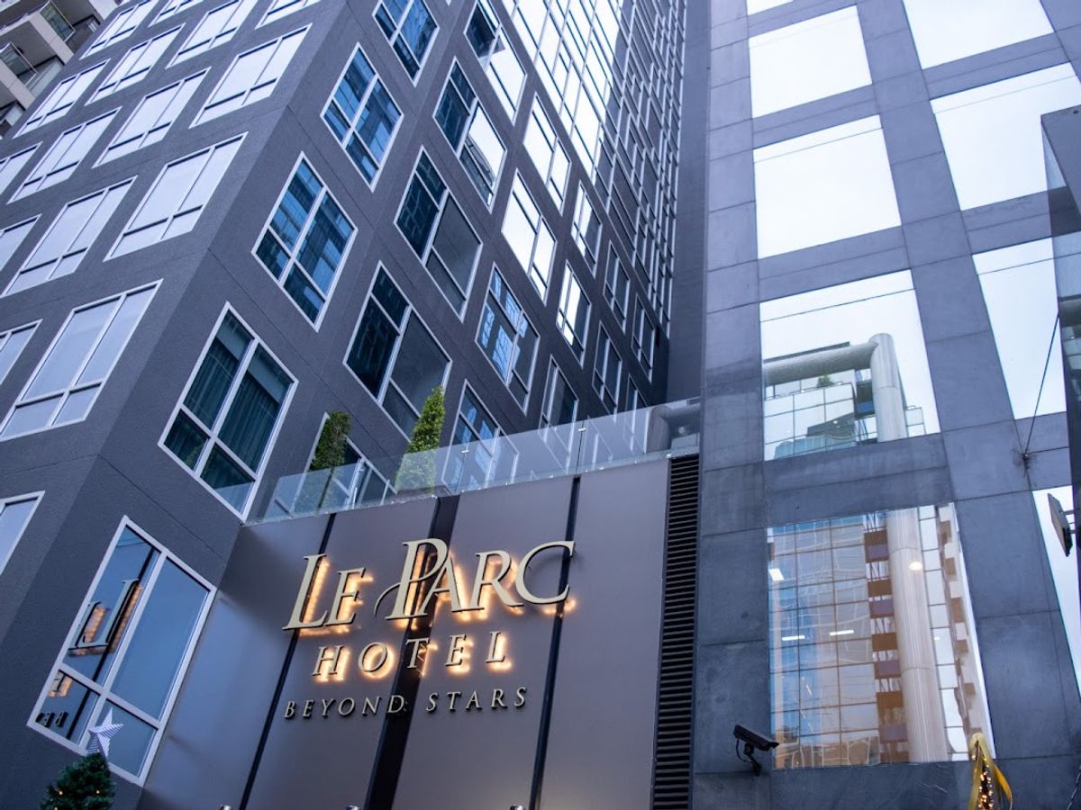 Le Parc Hotel photo 5