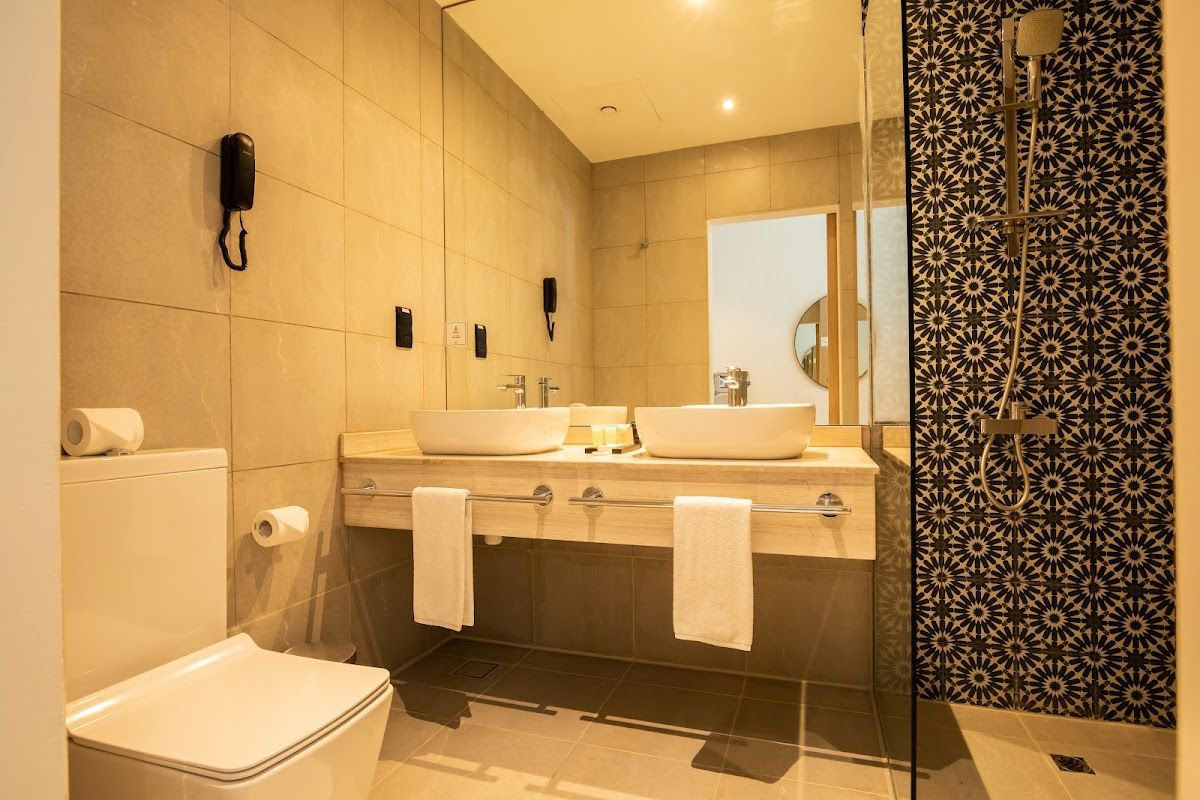 Grand Kingsgate Waterfront Hotel photo 4