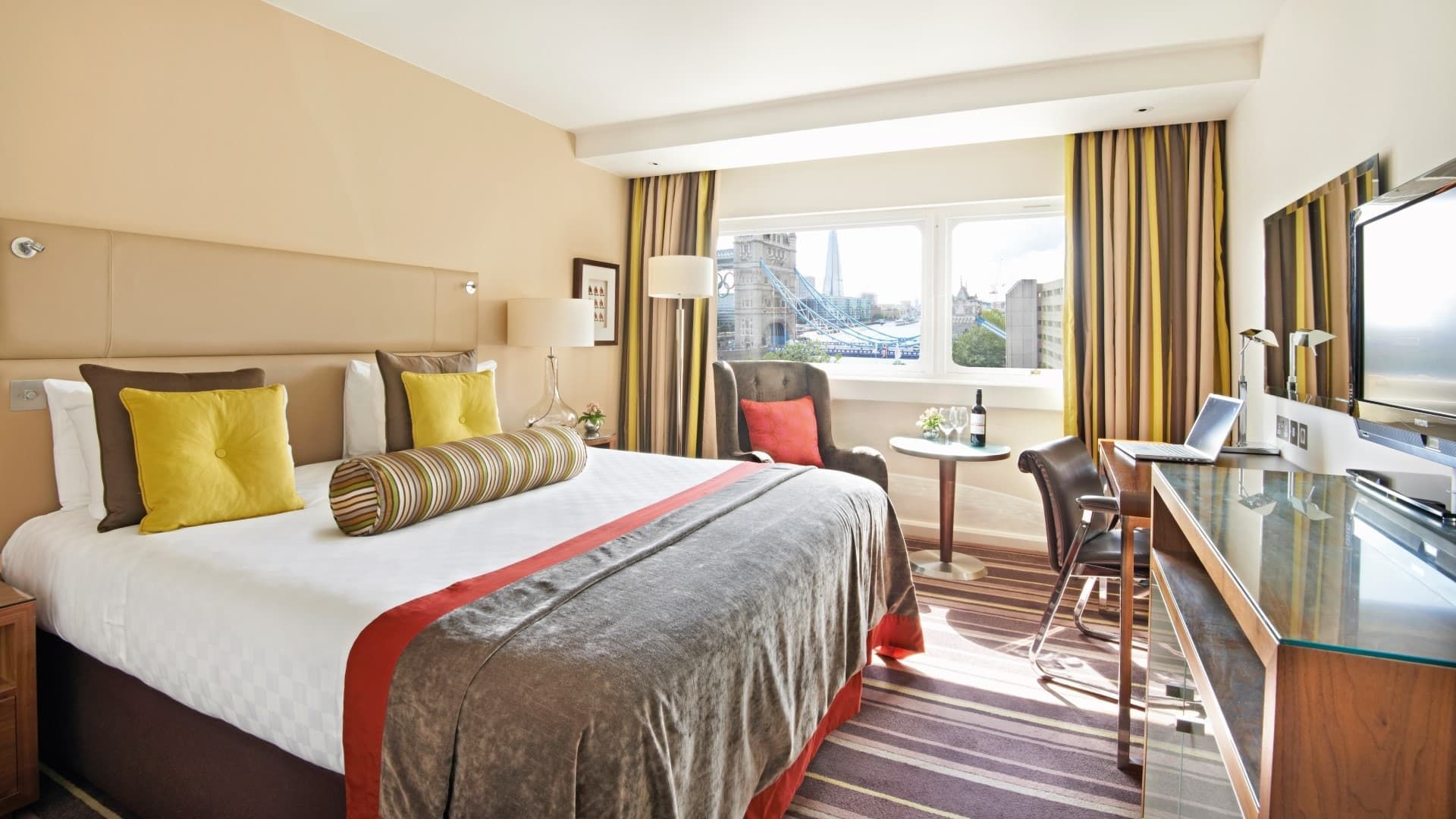 The Tower Hotel photo 2