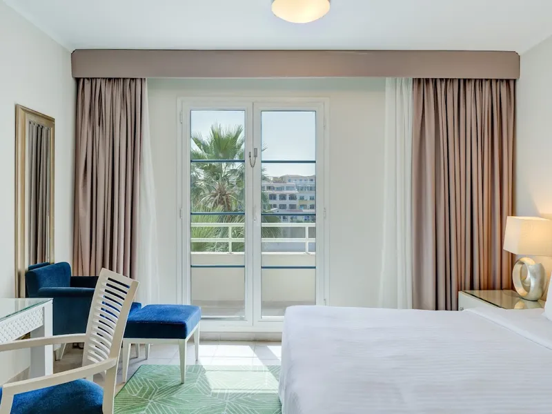 Copthorne Lakeview Executive Apartments, Green Community photo 5
