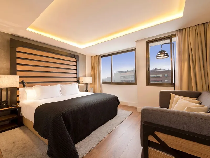 H10 Tribeca photo 1