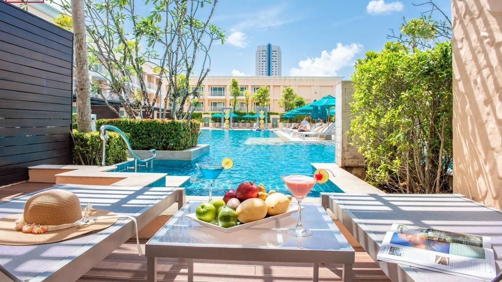 M Social Phuket Hotel photo 5
