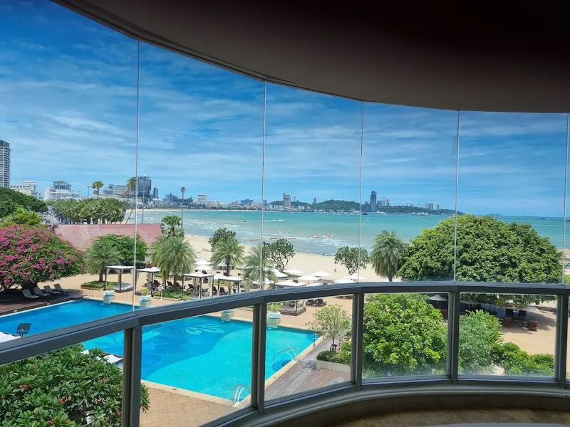 Dusit Thani Pattaya photo 3