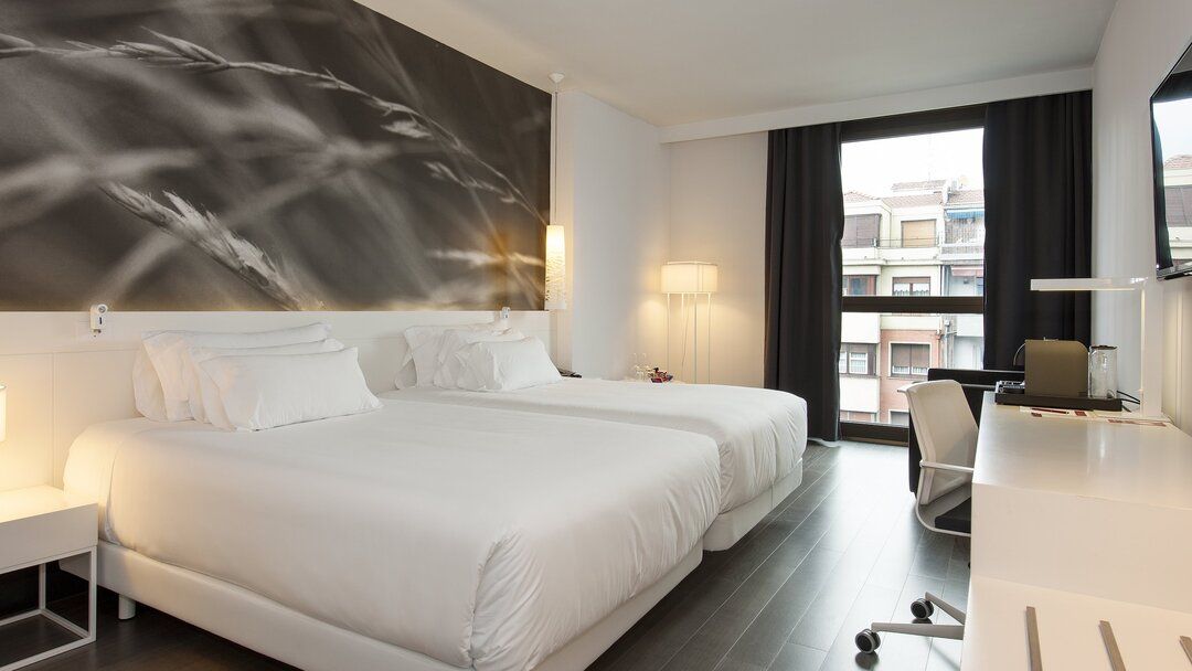 NH Collection Villa de Bilbao photo 2