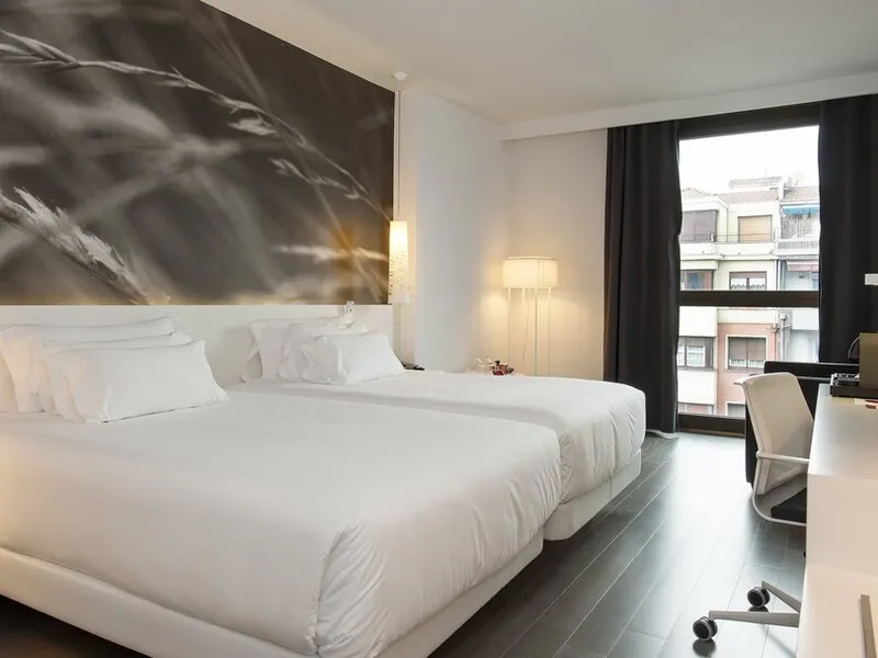 NH Collection Villa de Bilbao photo 2