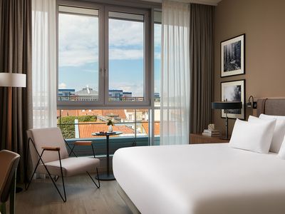 Endless Summer — Up to 25% Off + €150 Resort Credit