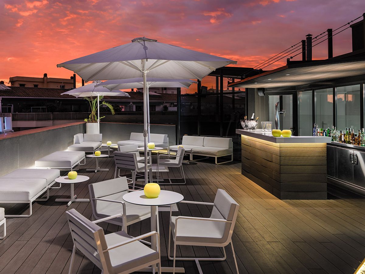 H10 Casanova Hotel photo 1
