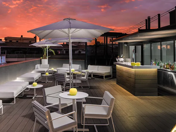 H10 Casanova Hotel