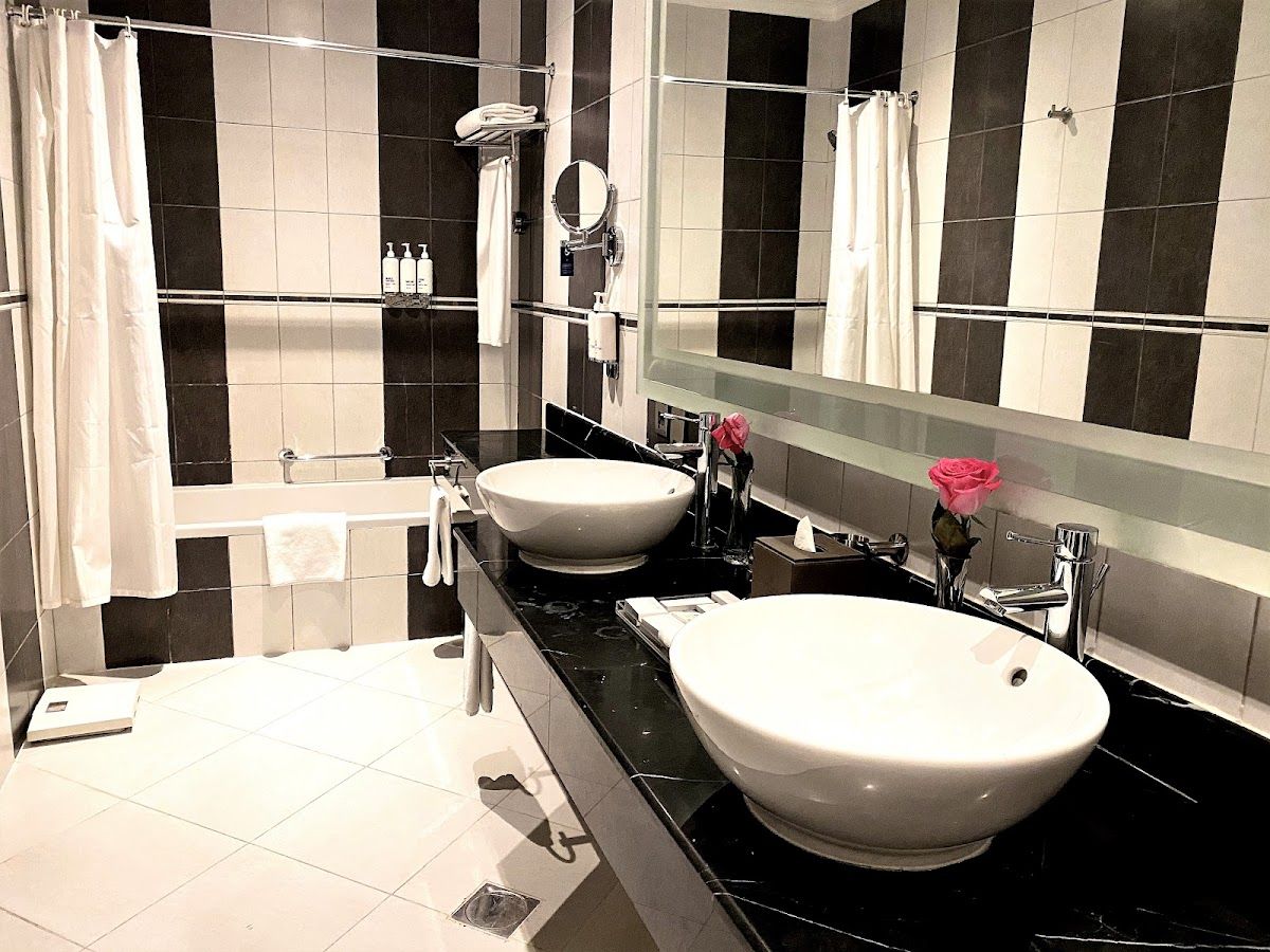 Millennium Central Doha Hotel photo 4