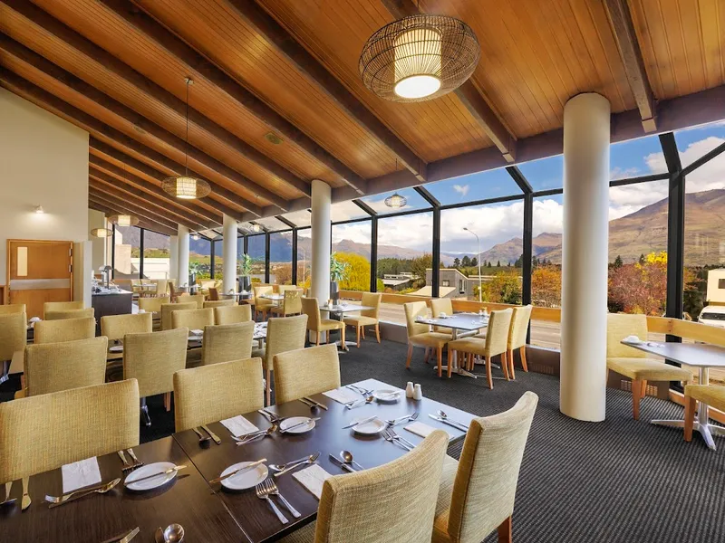 Copthorne Hotel & Apartments Queenstown Lakeview photo 4