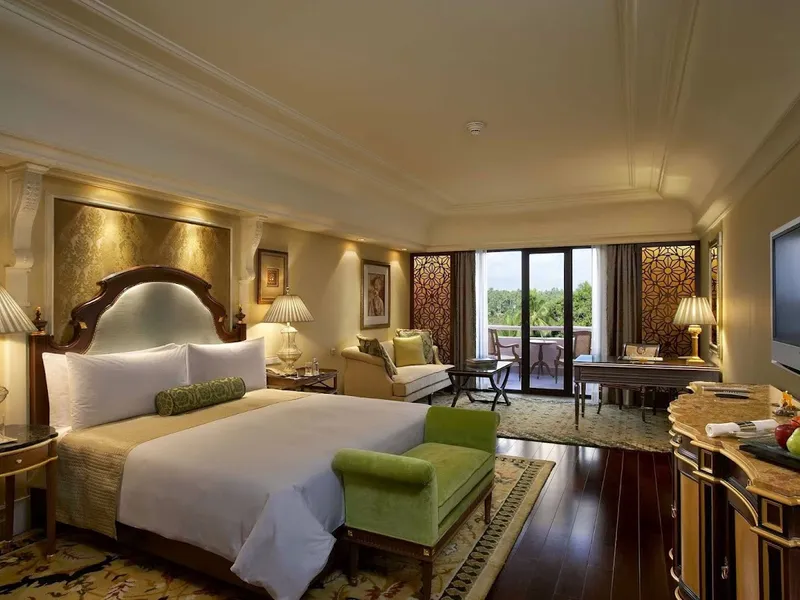 The Leela Palace Bengaluru photo 2