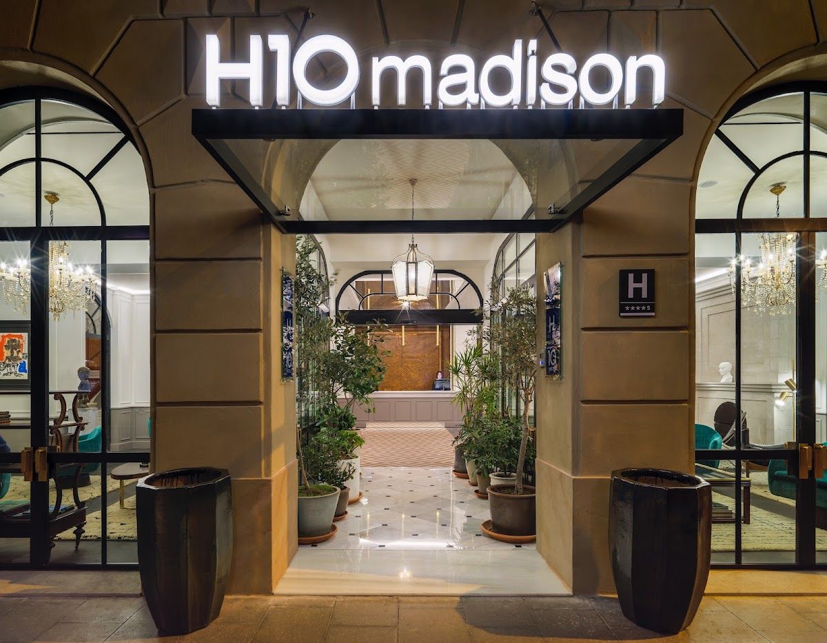 H10 Madison Hotel photo 6
