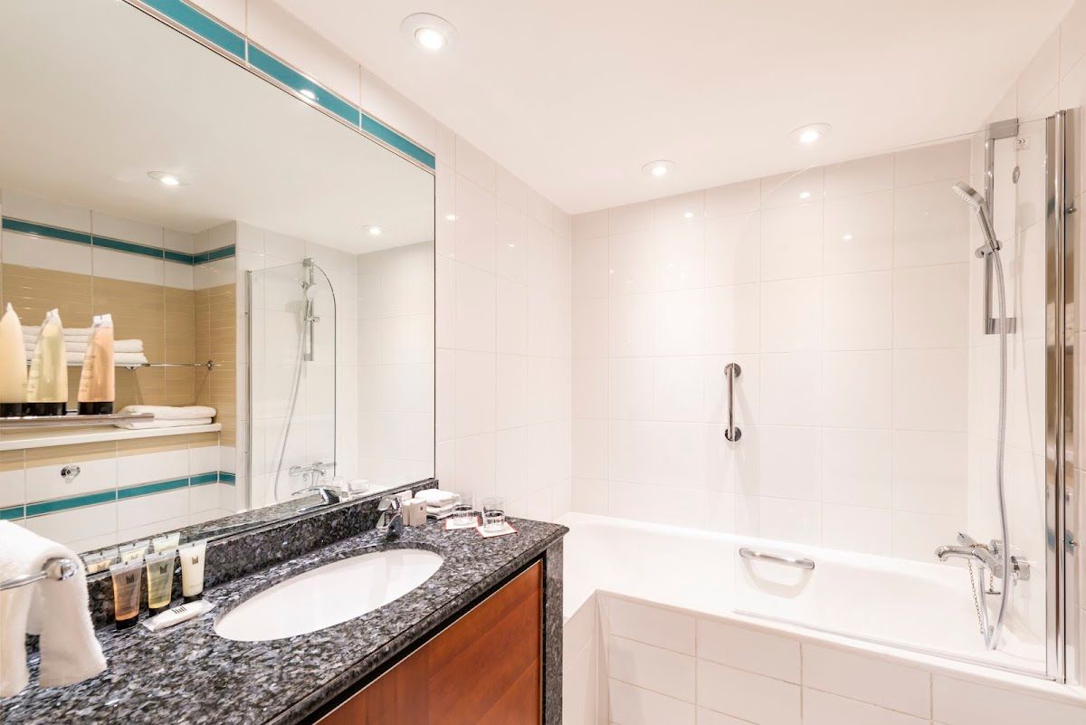 Millennium Gloucester Hotel London Kensington photo 3