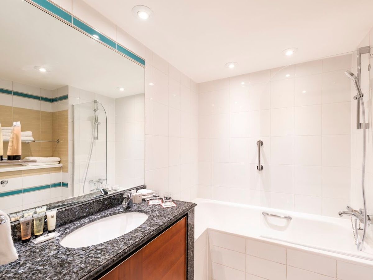 Millennium Gloucester Hotel London Kensington photo 3