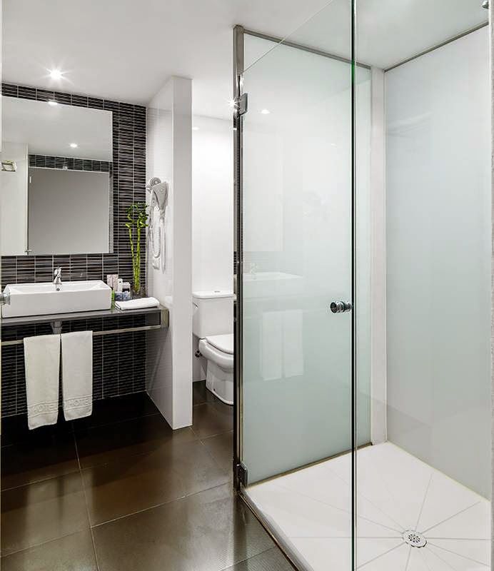 H10 White Suites Hotel photo 4