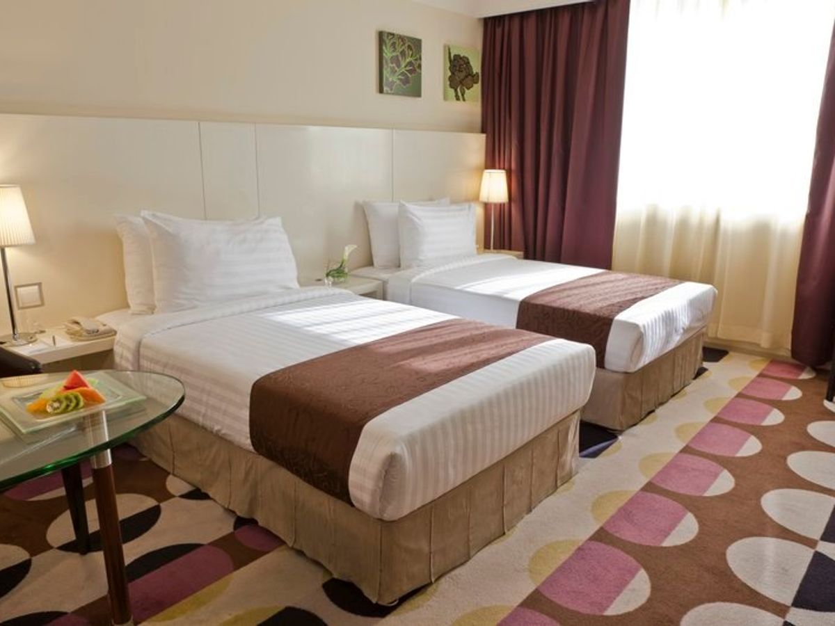 Kingsgate Hotel Abu Dhabi by Millennium photo 3
