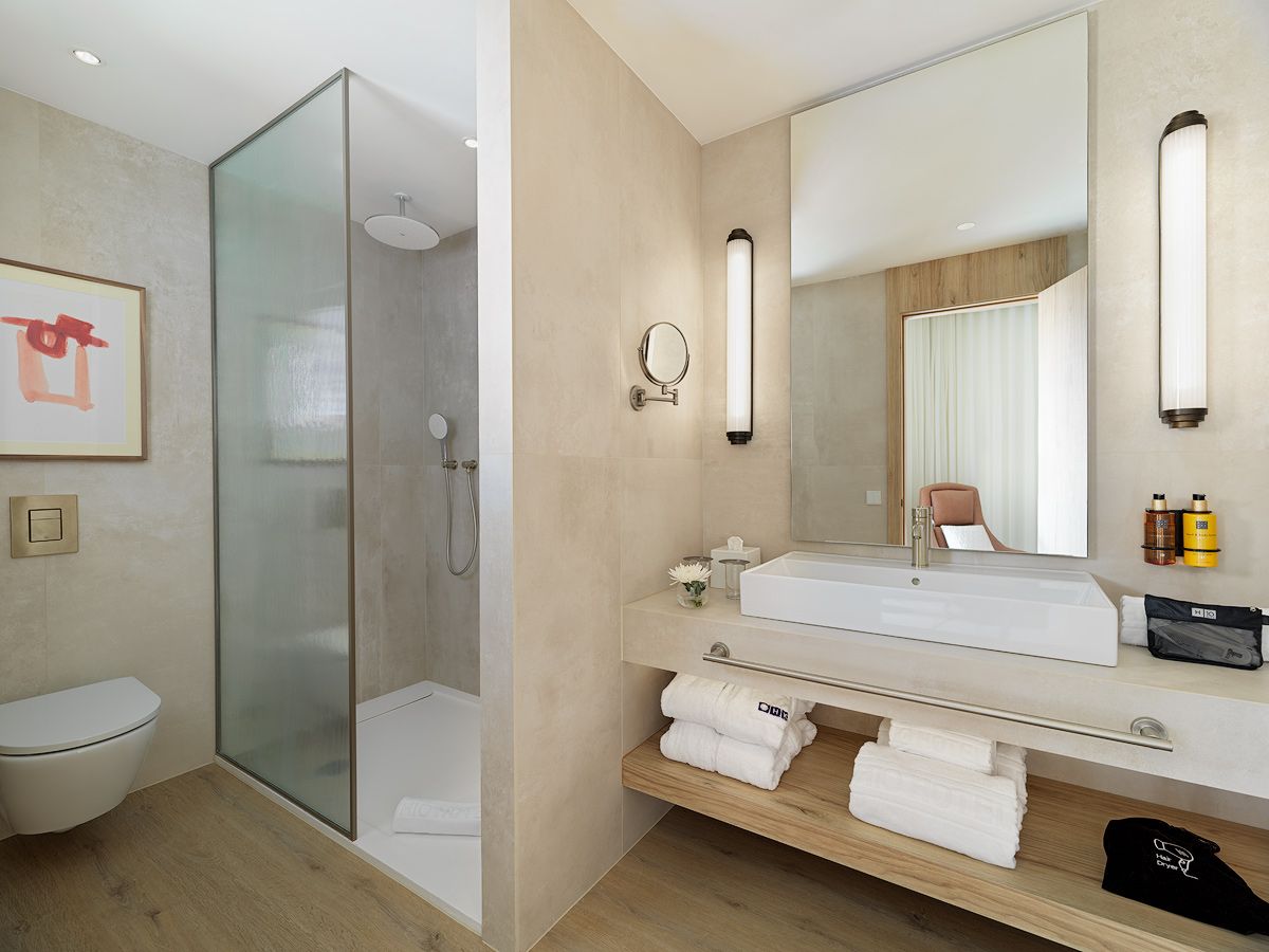 H10 Croma Málaga Hotel photo 4