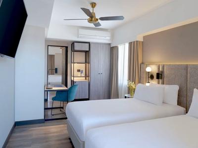Endless Summer — Up to 25% Off + €150 Resort Credit