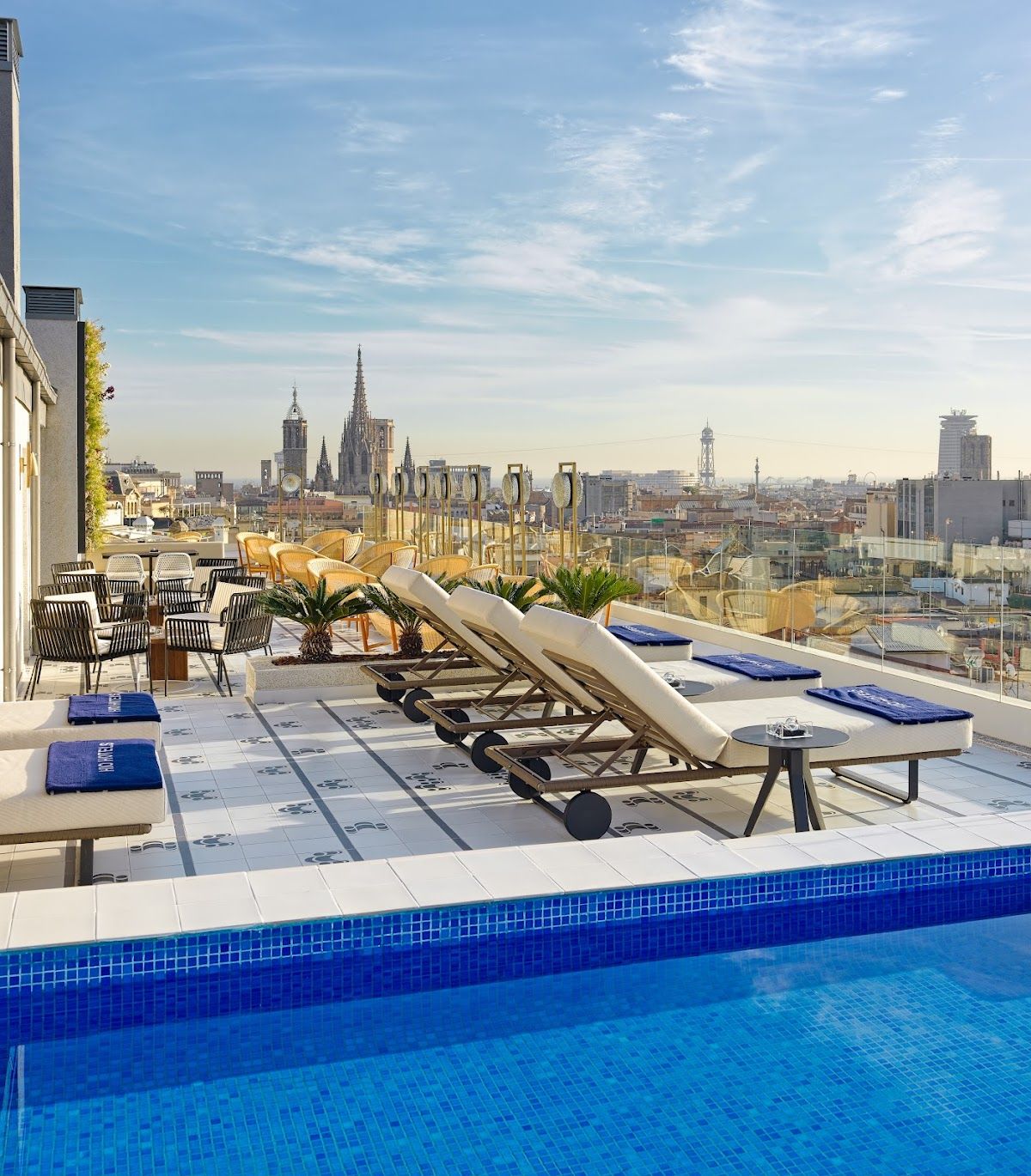 H10 Cubik Hotel photo 3