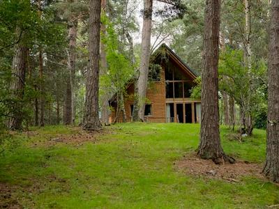 Macdonald Hotels & Resorts Woodland Lodges