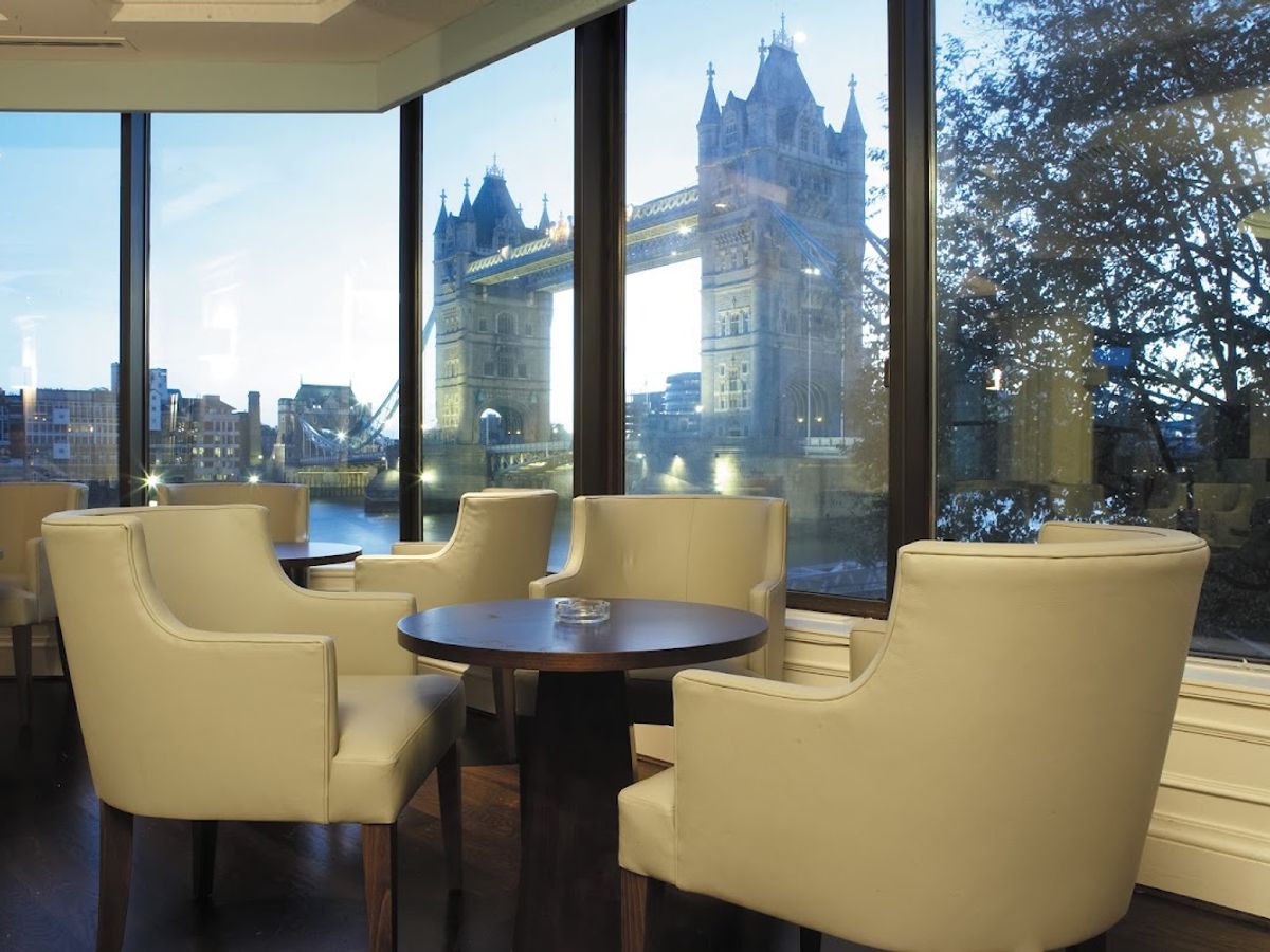 Guoman Tower Hotel photo 6