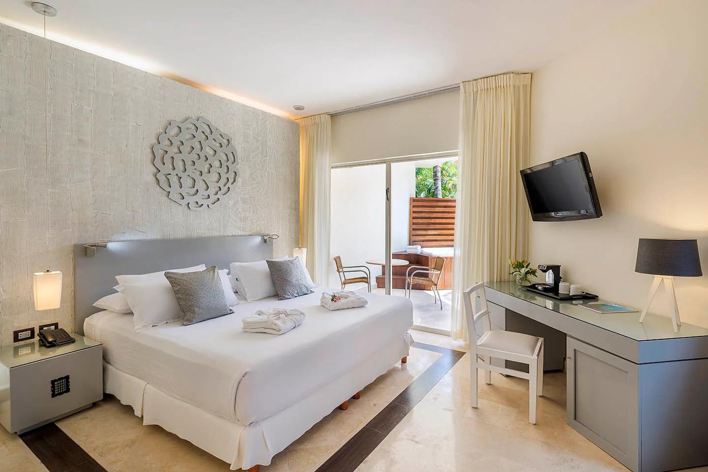 Ocean Maya Royale Hotel photo 2