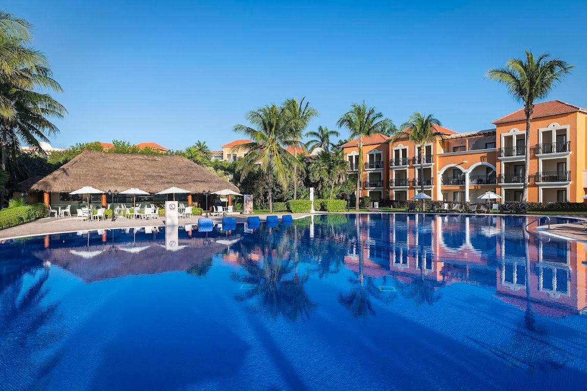 Ocean Coral & Turquesa Hotel
