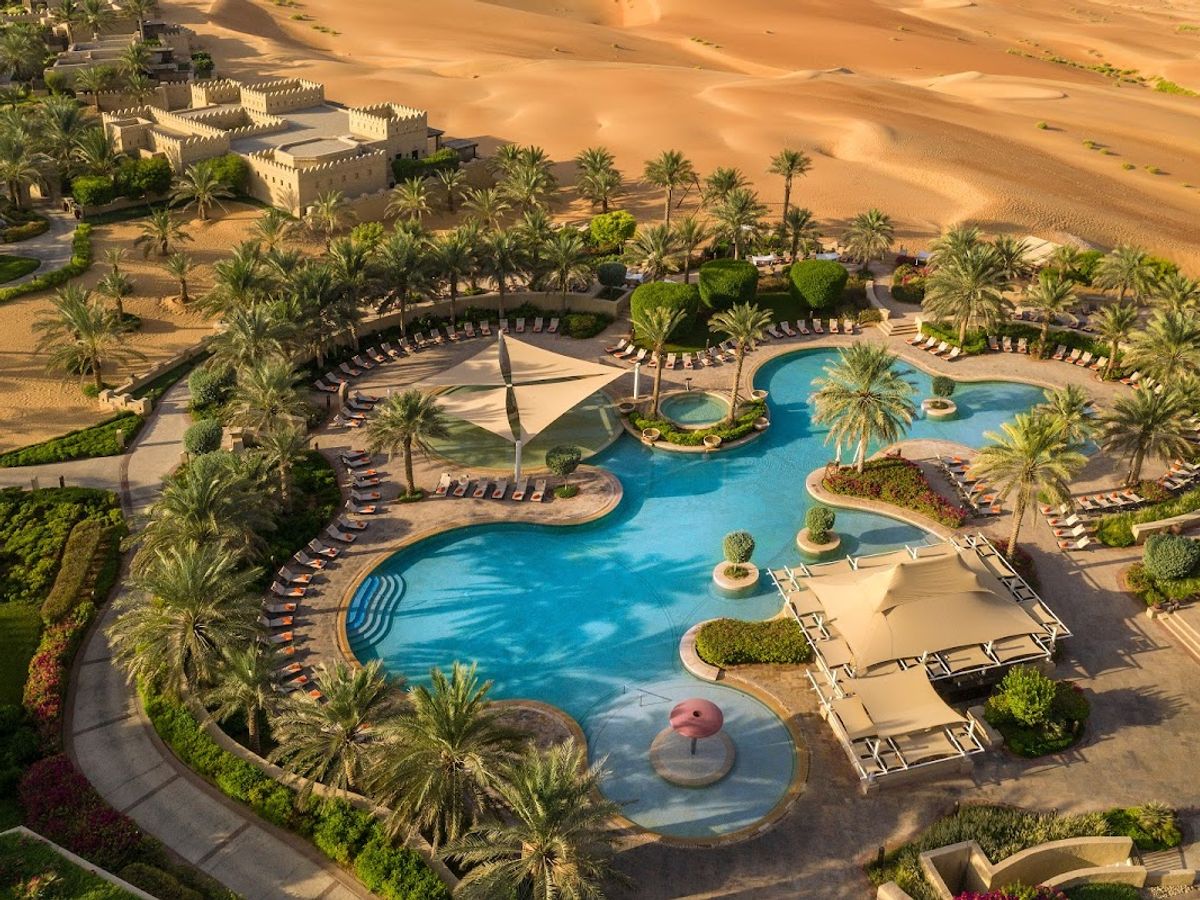 Qasr Al Sarab Resort photo 1
