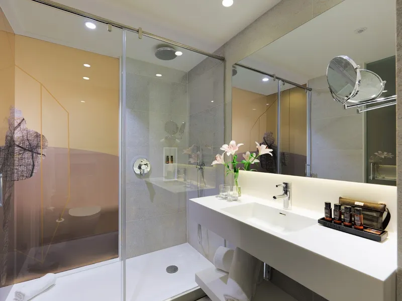 H10 Art Gallery Hotel photo 4