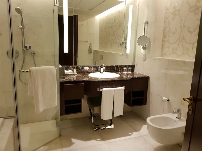 Bab Al Qasr Hotel photo 4