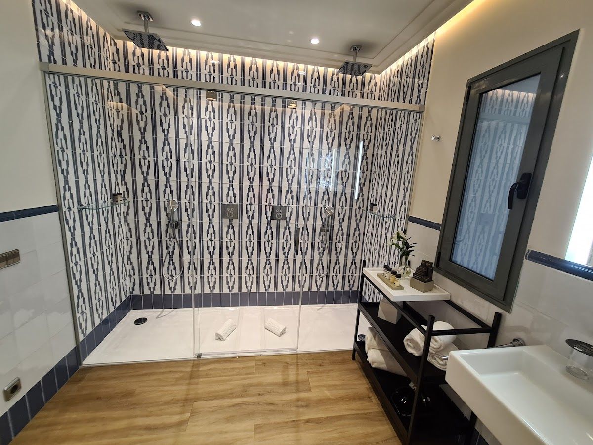 H10 Universitat Hotel photo 3
