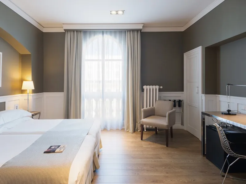 Hotel Granvía photo 2