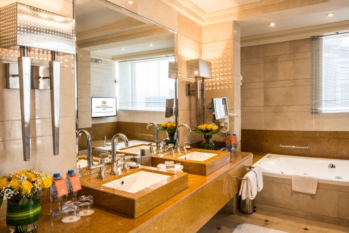 Grand Millennium Dubai Hotel photo 4