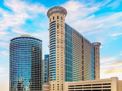 Grand Millennium Al Wahda Hotel