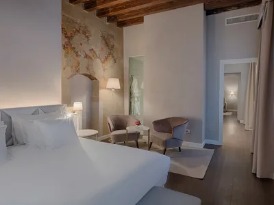 Endless Summer — Up to 25% Off + €150 Resort Credit