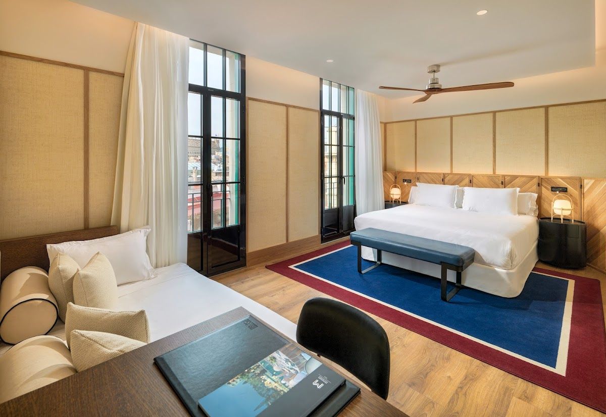 H10 Madison Hotel photo 2