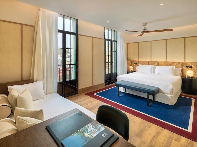 H10 Madison Hotel photo 2