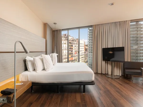 B-Hotel