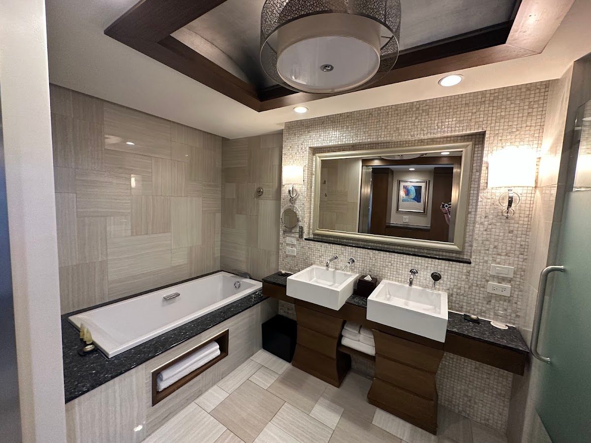 Dusit Thani Guam Resort photo 4