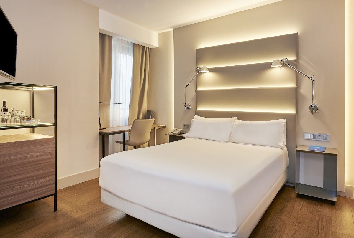 NH Sants Barcelona photo 4
