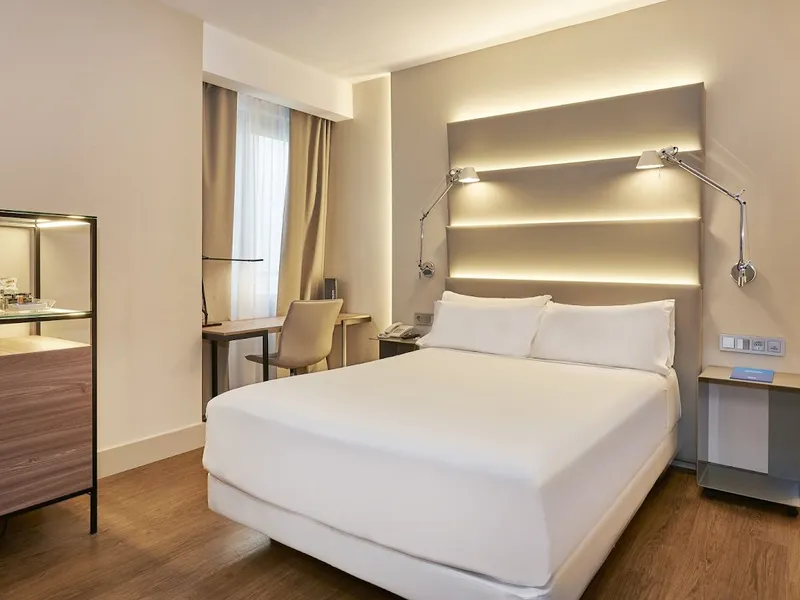 NH Sants Barcelona photo 4