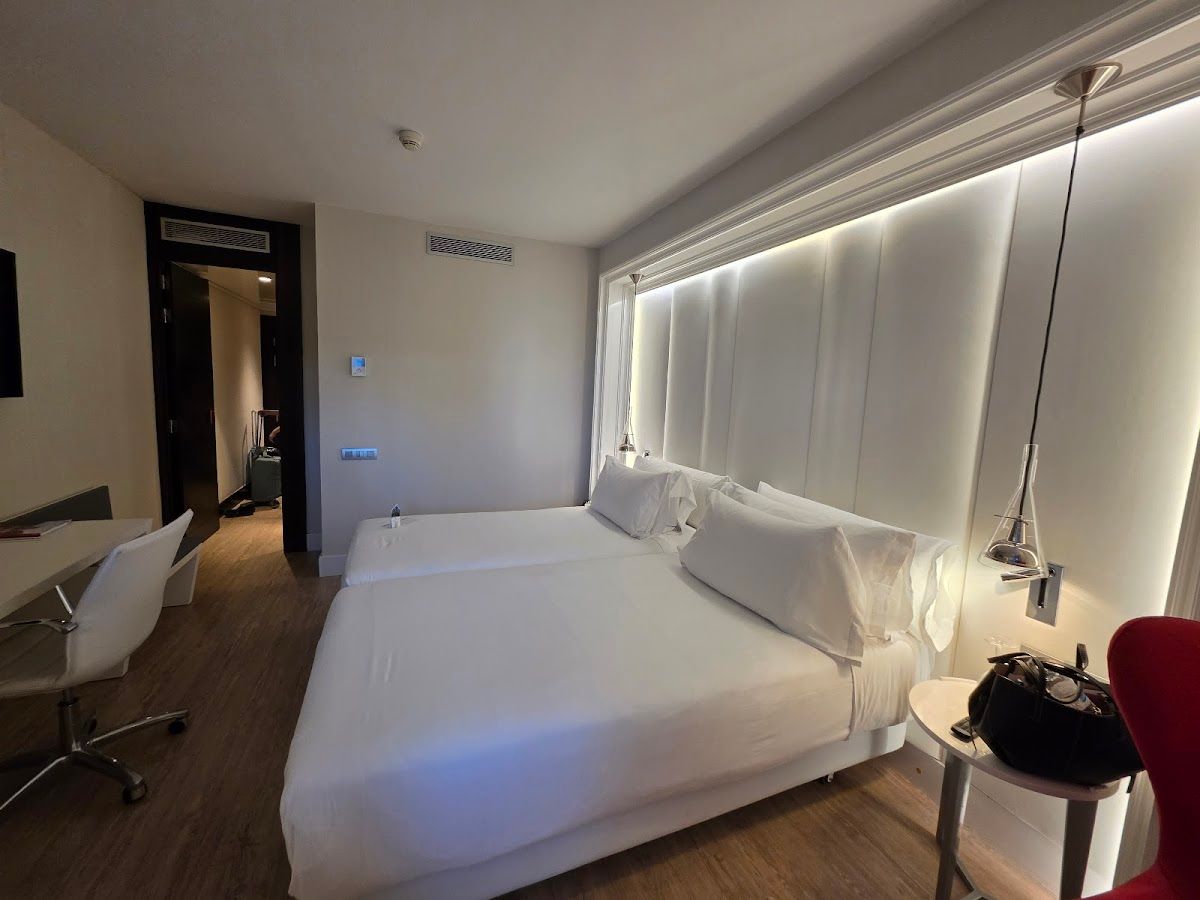 NH Collection Barcelona Gran Hotel Calderón photo 2
