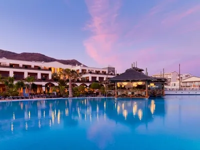 Get Up to 25% Off Your Stay