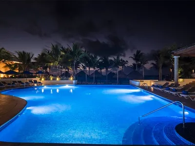 Plan ahead — Save Up to 40% on Cancun Stays
